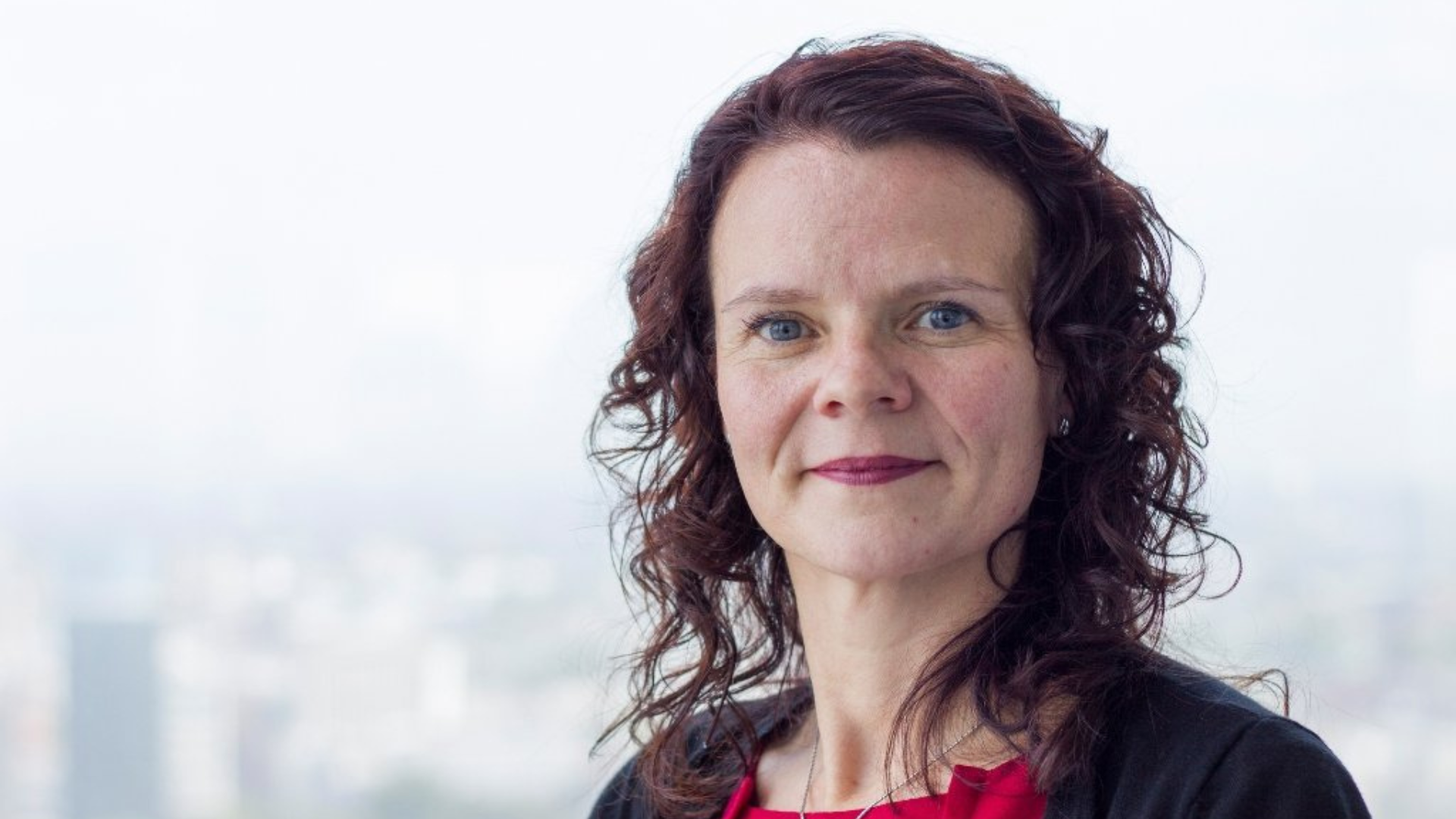 EP. 21 Julianne Antrobus – Feeling The Fear And Doing It Anyway – A Leading Woman in Nuclear Energy